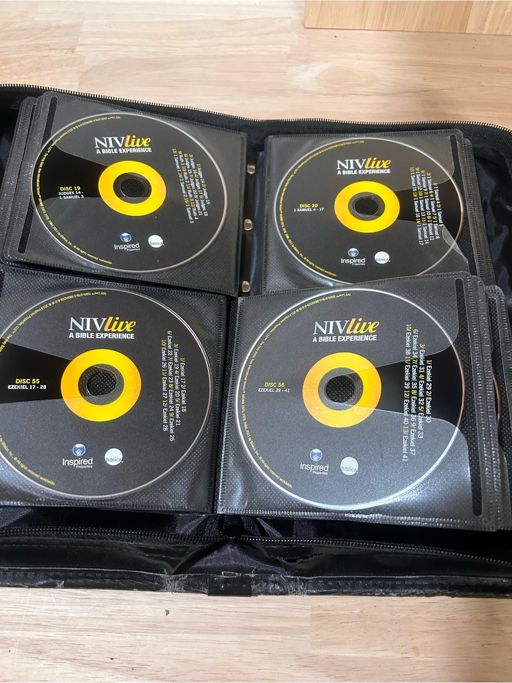 NIV Live A Bible Experience Audiobook CDs - Black/Yellow